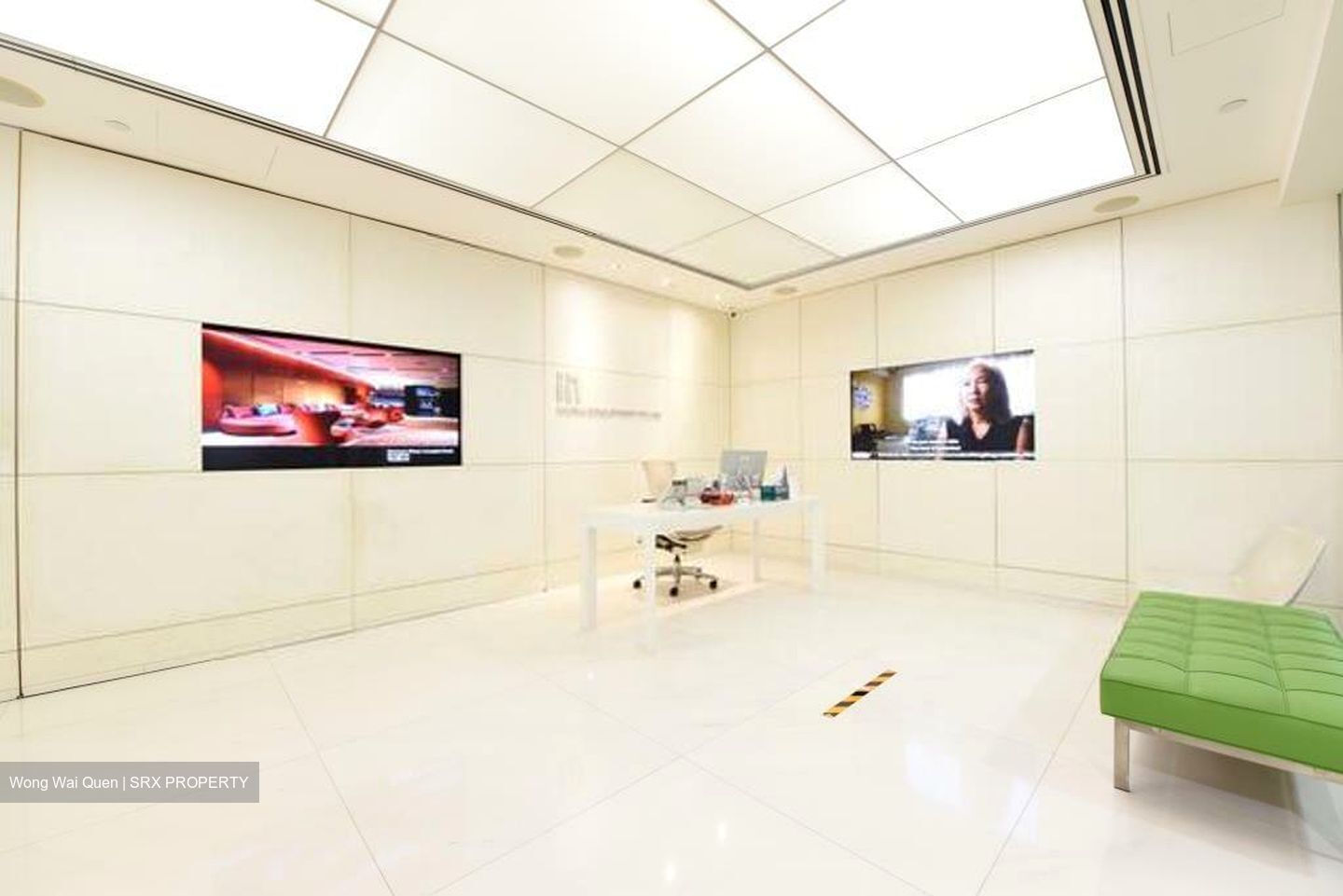 Parkway Parade (D15), Office #604741251